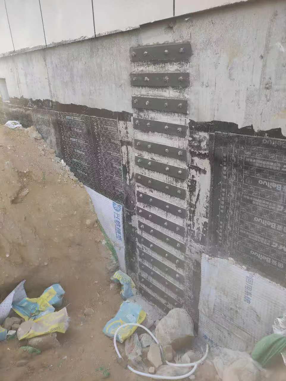 三沙房屋柱子加固方法